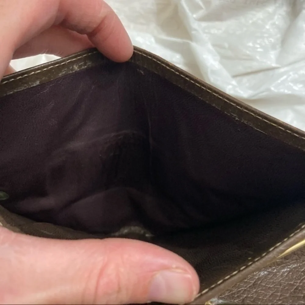 Gucci guaranteed authentic brown vintage wallet - Picture 11 of 13
